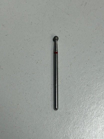 FRESA DE UÑAS ESFERA MEDIANA ROJA