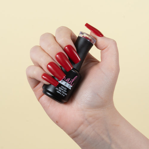 ESMALTE PERMANENTE X068 NAIL PRO (rojo tradicional)